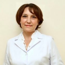 Накова Лариса Владимировна