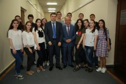 Депутат Госдумы Адальби Шхагошев пообщался с молодежью в альма-матер