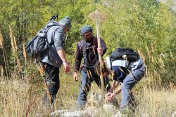Путь к леднику Шаурту проложен: студенты КБГУ восстанавливают забытые туристические маршруты