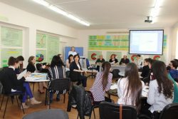 Будущие педагоги за круглым столом в КБГАУ