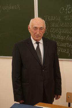 Профессору Л.Х. Слонову 85