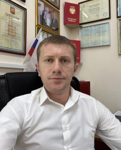 Калмыков Рустам Мухамедович