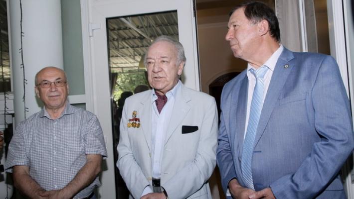 Сохроков хаути хазритович должность
