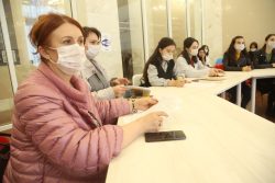 Зачем развивать полилингвальные коммуникации, выяснили в КБГУ