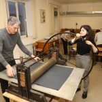 В КБГУ прошли мастер-классы Алима Пашт-Хана по графическому искусству