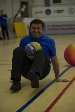 В КБГУ прошли соревнования «Папа, мама, я – спортивная семья»