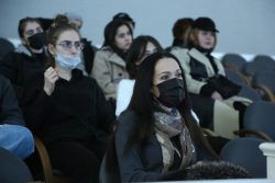 В КБГУ познакомились с творчеством художника Уильяма Кентриджа
