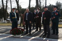 В КБГУ почтили память павших в Великой Отечественной войне