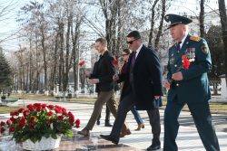 В КБГУ почтили память павших в Великой Отечественной войне