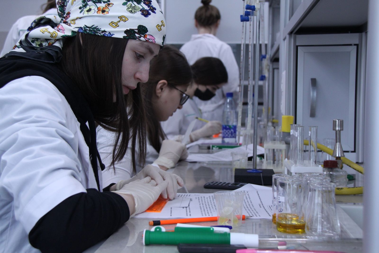 Студенты КБГУ стали победителями и призёрами межвузовской олимпиады «Биохимия – основа жизни»