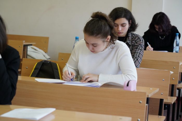 Студенты колледжей впервые стали участниками открытой Северо-Кавказской олимпиады, проводимой КБГУ