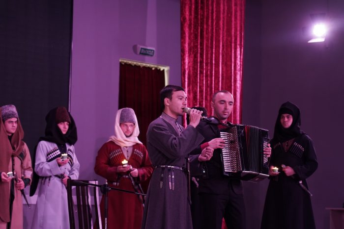 В КБГУ почтили память адыгов – жертв Кавказской войны