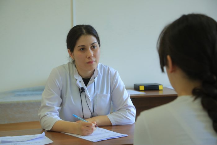 Решается судьба будущих врачей: в медицинской академии КБГУ проходит первичная аккредитация