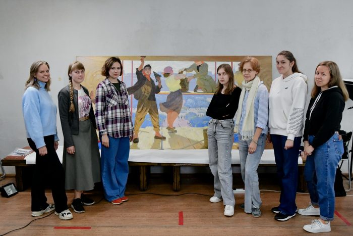 Студенты КБГУ участвовали в реставрации картин Переславского музея-заповедника