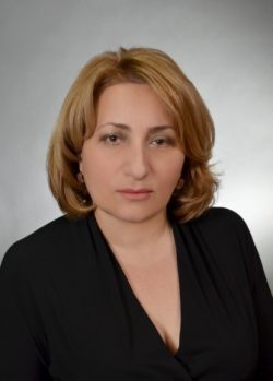 Лоова Эсмира Сафаровна