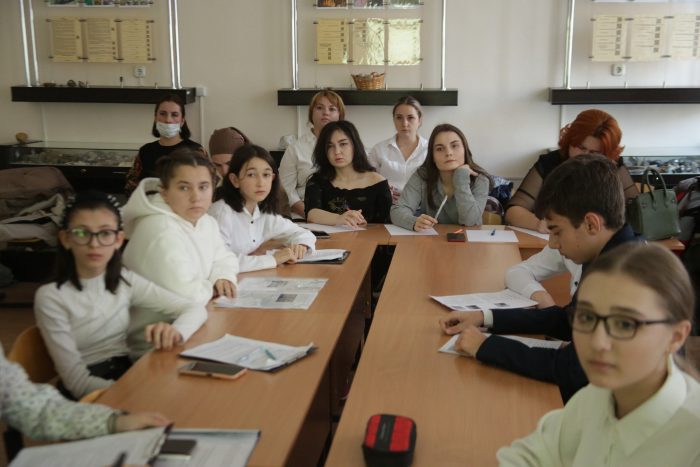 В КБГУ прошла конференция для школьников по наукам о Земле