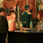 Новогодний спектакль для детей в КБГУ