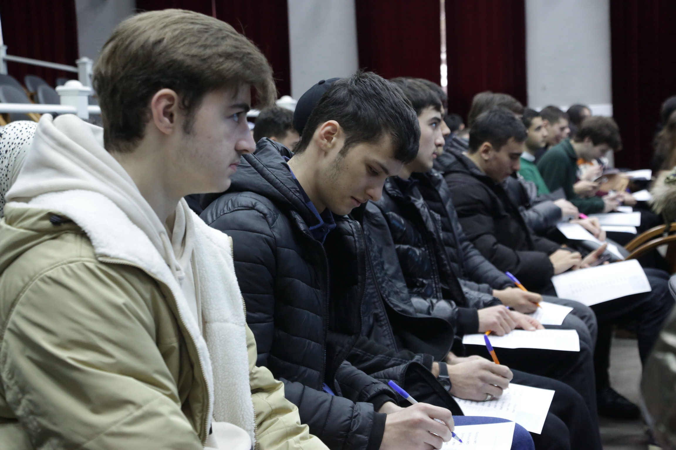 Студенты КБГУ прошли исторический тест о блокаде Ленинграда