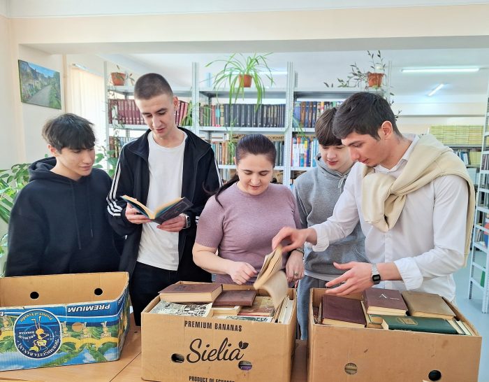Библиотека КБГУ – участник Восьмой общероссийской акции «Дарите книги с любовью»