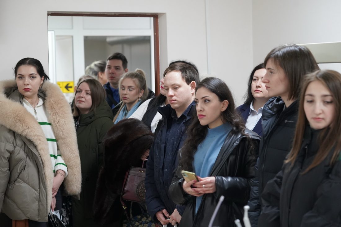 В КБГУ проходят научную стажировку аспиранты и соискатели ЛГПУ