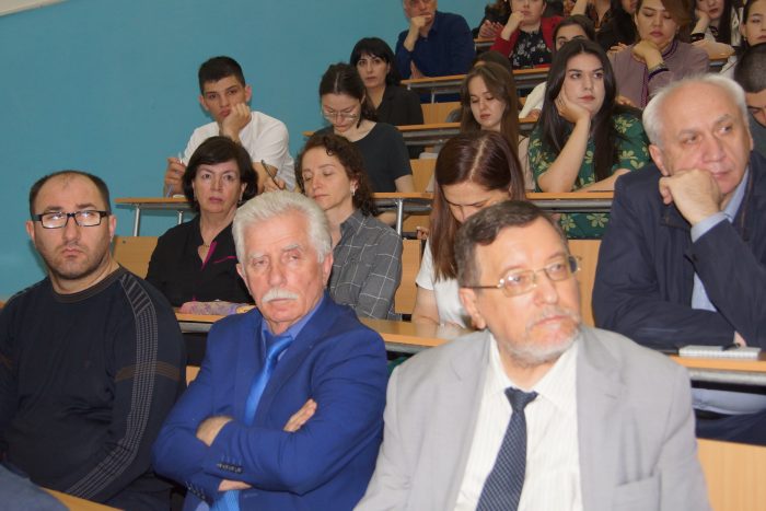 Ученые из Италии прочитали лекции в КБГУ