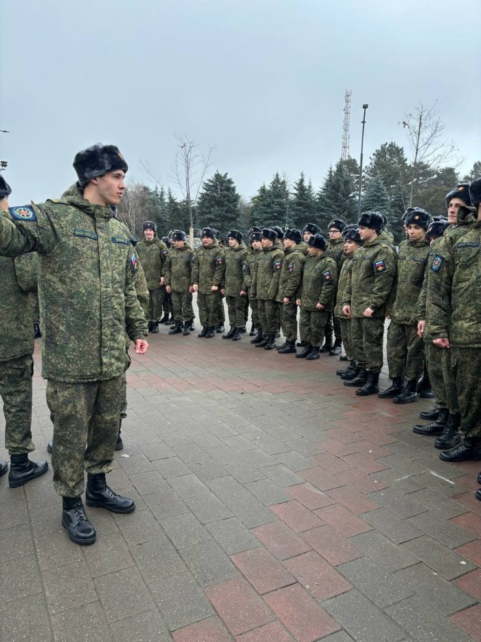 Смотр трофейной военной техники иностранных армий, подбитой и захваченной в процессе СВО