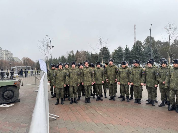 Смотр трофейной военной техники иностранных армий, подбитой и захваченной в процессе СВО