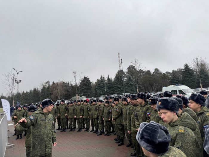 Смотр трофейной военной техники иностранных армий, подбитой и захваченной в процессе СВО