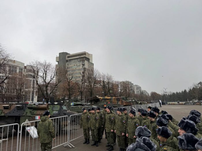 Смотр трофейной военной техники иностранных армий, подбитой и захваченной в процессе СВО