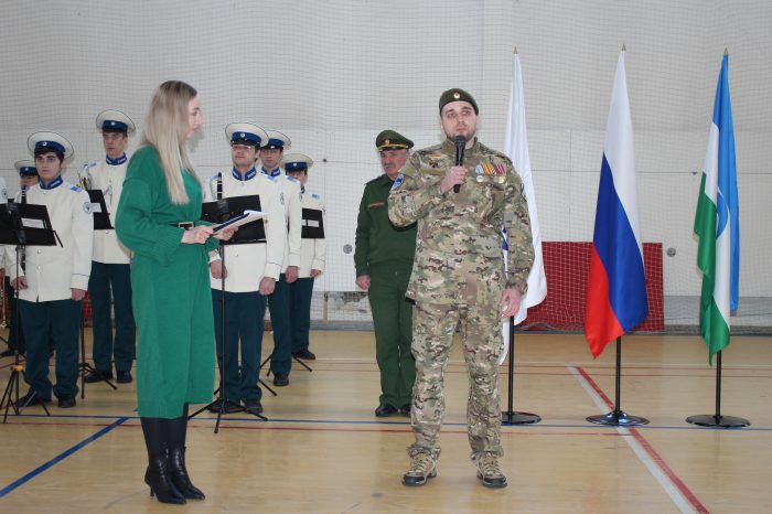 И посоревновались, и солдатской каши отведали! В КБГУ прошел спортивно-патриотический квест «Искра»