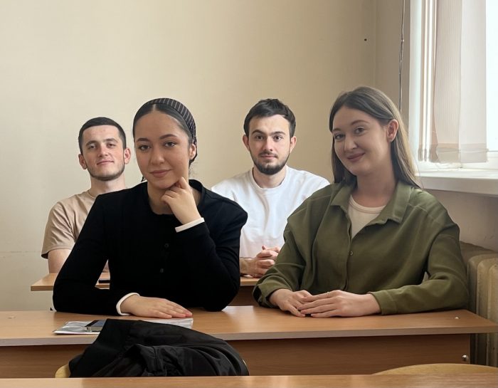 Профессор ИМТиИГ провела дебаты при поддержке института