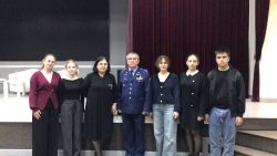 В рамках празднования 80-летия Великой Победы и Года защитника Отечества в Кабардино-Балкарском государственном университете им. Х.М. Бербекова состоялась встреча с героями Российской Федерации Виктором Маркеловым и Сергеем Борисюком.