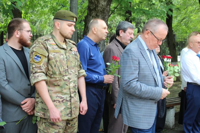 В КБГУ почтили память павших в Великой Отечественной войне