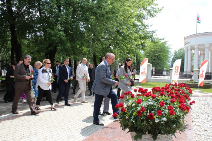 В КБГУ почтили память павших в Великой Отечественной войне