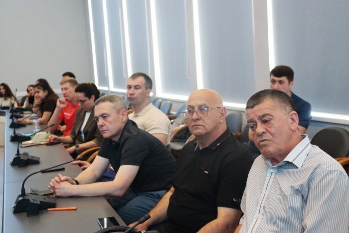 Ученый с мировым именем, разработчик уникальных электрохимических технологий Юрий Зайков – почетный профессор КБГУ