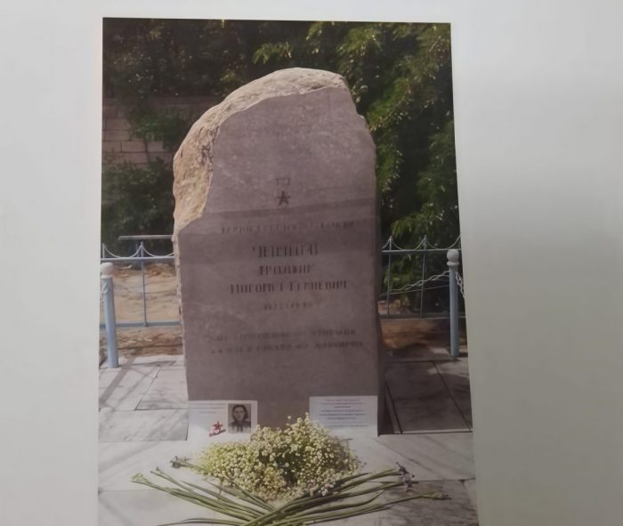 В Казахстане открыли мемориал Герою Советского Союза Мухажиру Уммаеву