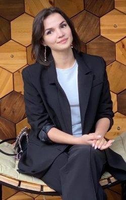 Махова Марина Хасанбиевна