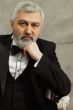 Кулов Амир Мамилович Кулов Амир Мамилович