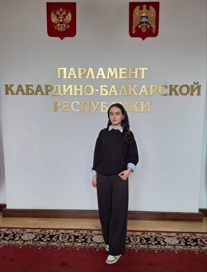 Молодой дизайнер из КБГУ покоряет мир моды, возрождая черкесское наследие