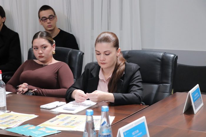 Студенты колледжа информационных технологий и экономики КБГУ приняли участие в Дне открытых дверей Банка России