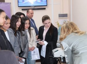 Студенты колледжа информационных технологий и экономики КБГУ приняли участие в Дне открытых дверей Банка России