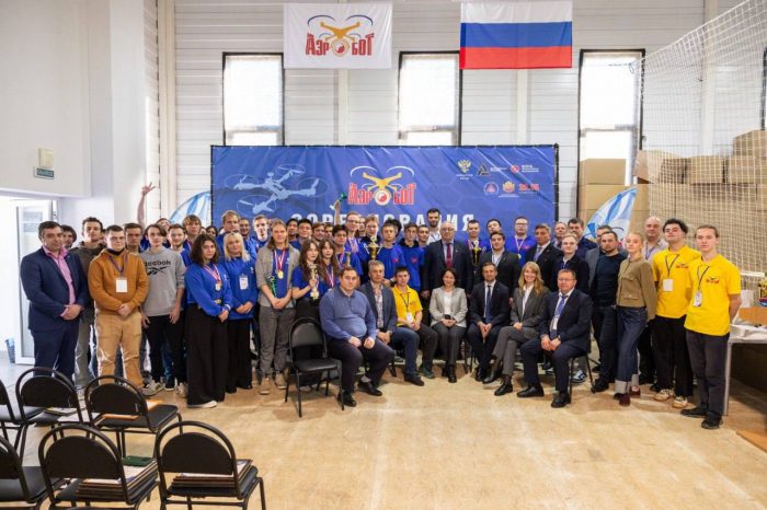 Студенты колледжа информационных технологий и экономики КБГУ им.Х.М. Бербекова приняли участие в шестых всероссийских соревнованиях на лучшее решение в области программно-аппаратного обеспечения для автономного управления беспилотными мультироторными летательными аппаратами «АЭРОБОТ».Сами соревнования проходили в городе Таганрог.