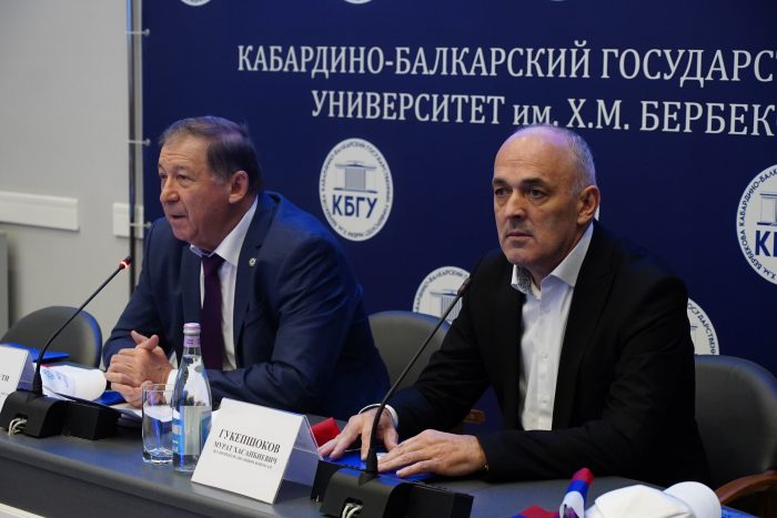 В КБГУ обсудили роль народного единства как залога будущего страны