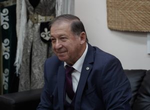 Студенты КБГУ обсудили сохранение культурных традиций с президентом МЧА Хаути Сохроковым
