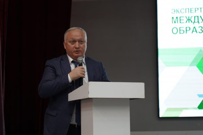 В КБГУ прошла экспертно-аналитическая сессия по трекам «Образование», «Наука», «Развитие» В КБГУ прошла экспертно-аналитическая сессия по трекам «Образование», «Наука», «Развитие»