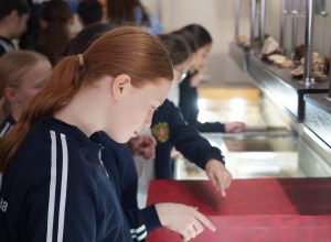 Известный сценарист поделилась секретами своего мастерства со студентами КБГУ