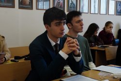 В КБГУ обсудили исторические корни народного единства В КБГУ обсудили исторические корни народного единства