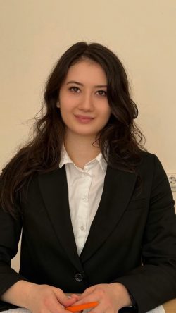 Уметова Элина Анзоровна