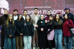 «Мир и радость вам, живущие»: студент КБГУ представил фильм о Кайсыне Кулиеве «Мир и радость вам, живущие»: студент КБГУ представил фильм о Кайсыне Кулиеве