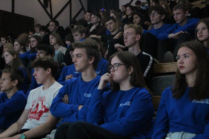 В КБГУ школьникам из Луганска рассказали о жизни и творчестве Юрия Темирканова